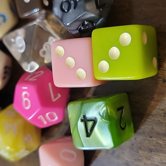Dice Lot - Picture 2 of 7